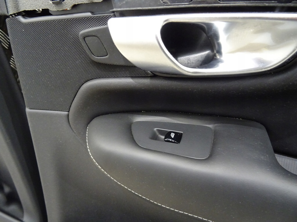 фото №12, Volvo xc90 ii сидіння сидіння заднє сидіння тунель обшивка r design