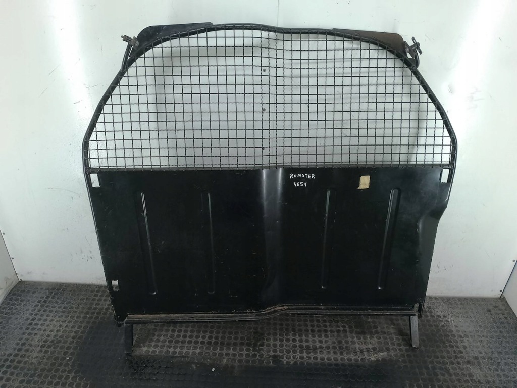 фото №6, Стена перегородочная skoda roomster