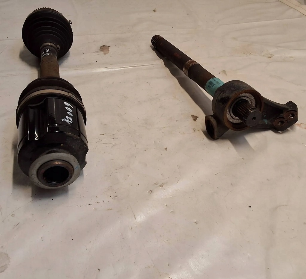 фото №3, Kia sorento iii приводной вал правая перед 49560-c5050