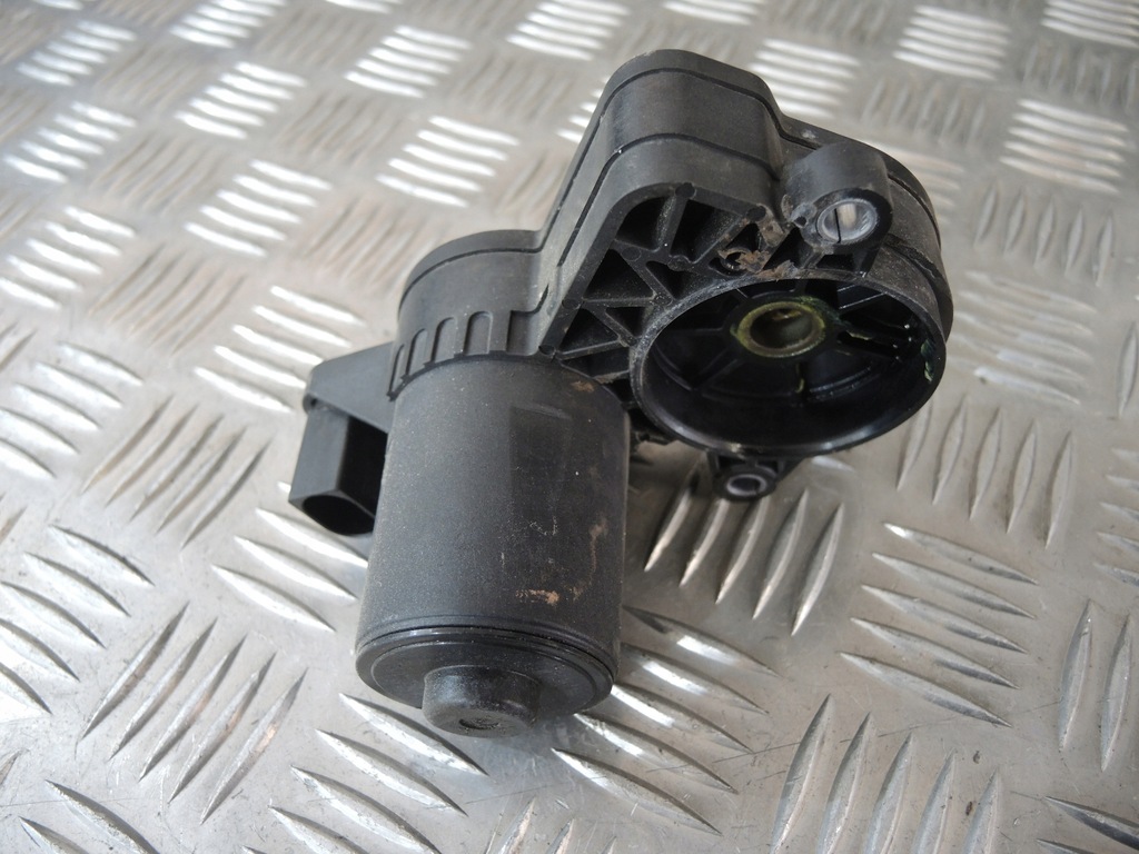 фото №6, Alfa romeo stelvio моторчик ручного 00505632560