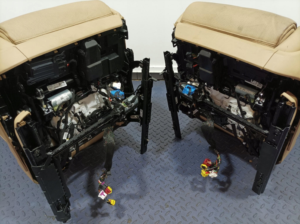 фото №12, Audi a8 d5 long сиденья заднее сиденье обшивки сиденье комплект кожа saiga бежевый