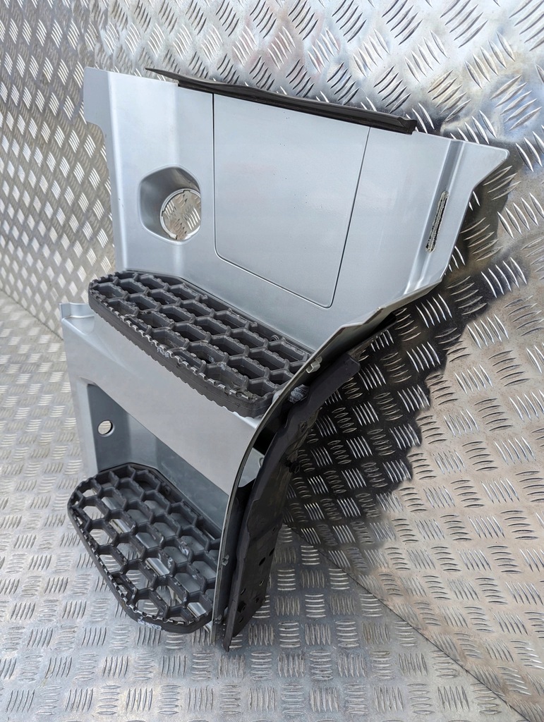 фото №2, Підніжка пороги scania r ntg