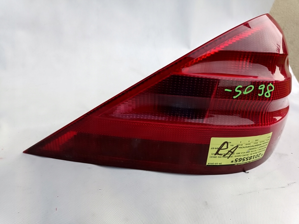 фото №4, Mercedes w230 r230 лампа задняя правая задняя sl