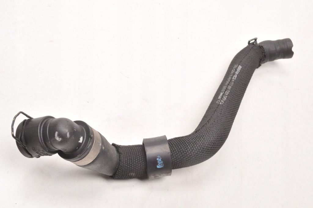 Mercedes w177 2.0 труба шланг воды a1775017301 Оригинал