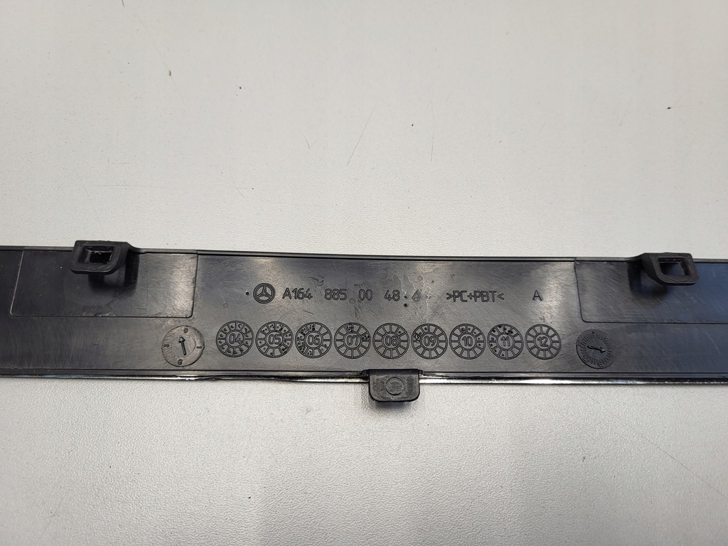 фото №12, Mercedes x164 w164 ml молдинг бампера задняя оригинальный номер