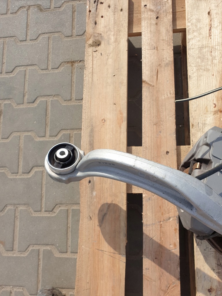 фото №8, Audi a6 c8 4k поворотний кулак лівий перед амортизатор важелі