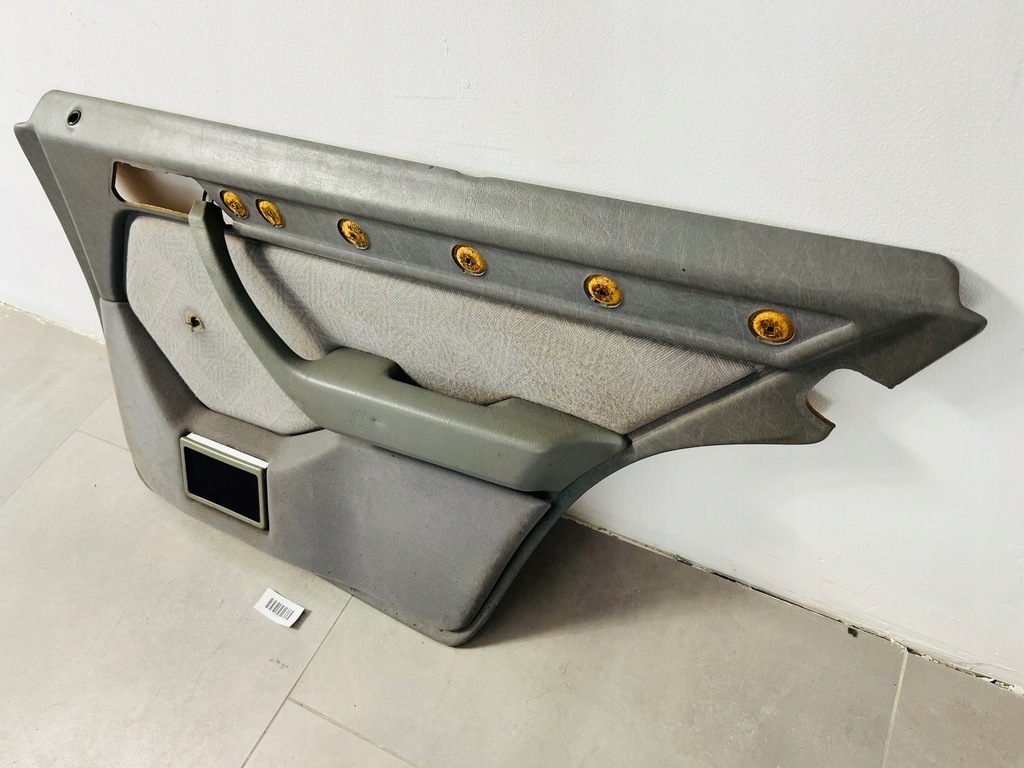 фото №5, Обшивка дверь правый задний mercedes w124 sedan siwy szary