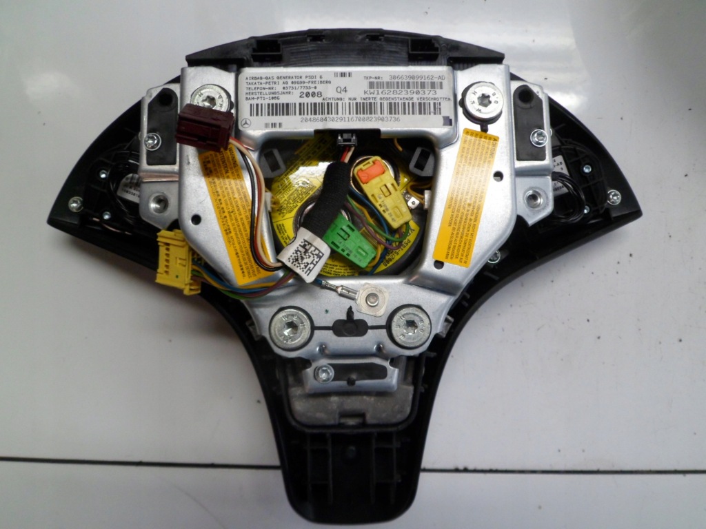 Mercedes c w204 повітропровід a2044602703 подушка 20486043029 Київ