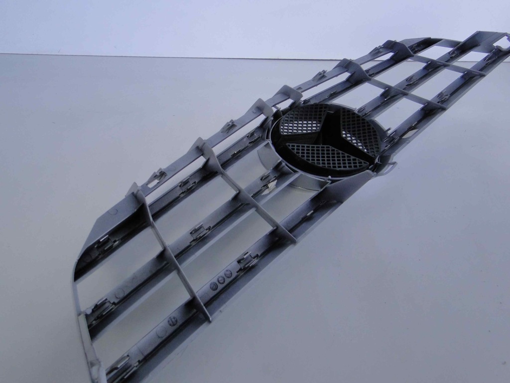 Mercedes a klasa w169 169 решётка радиатора решётка  avantgarde Недорого