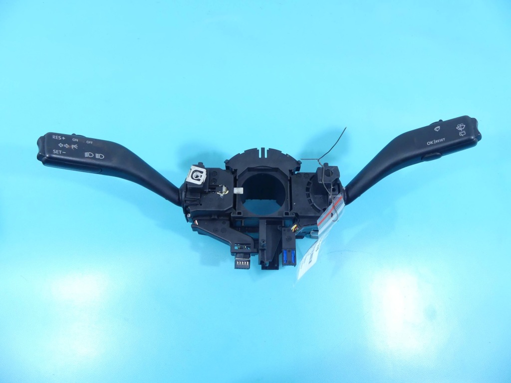 фото №1, Перемикач комбінований 1k0953503at altea