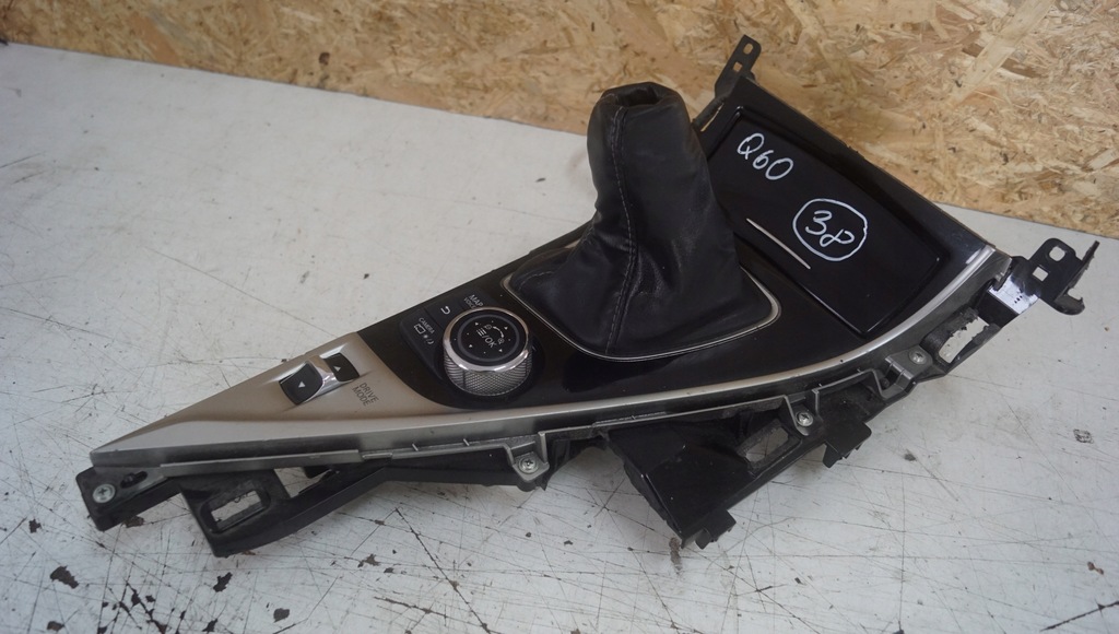 фото №8, Панель середній infiniti q60 688004ga0a