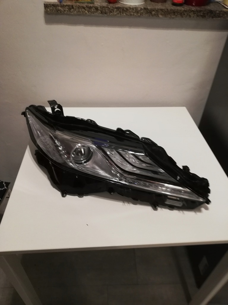 фото №1, Toyota camry 2018- фара лампа перед led pr eu