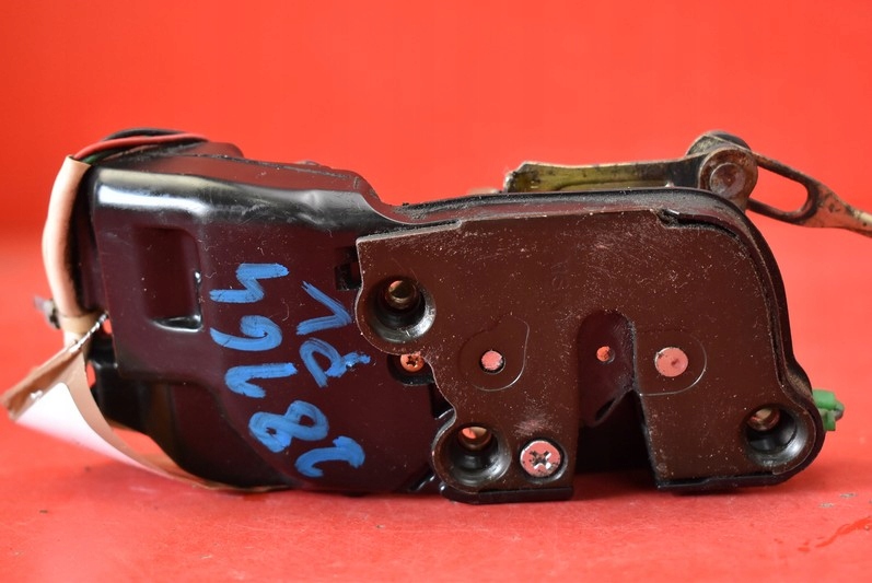 фото №5, Замок двері лівий перед eu suzuki baleno 1 i 00r