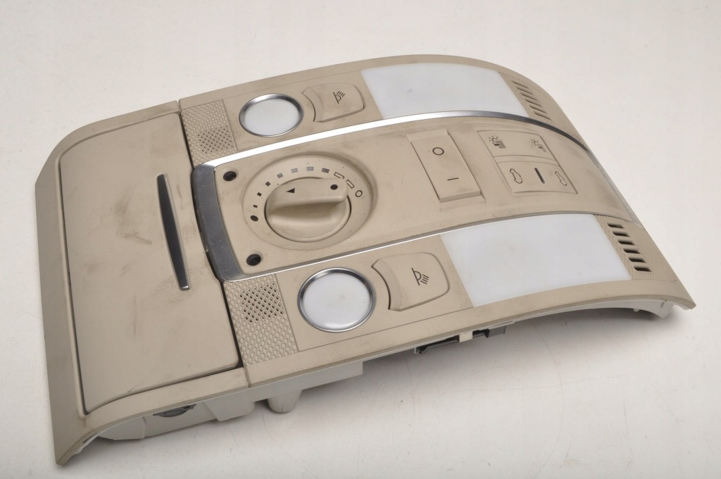 фото №1, Audi q7 освітлення лампа кабіни салону 4l0947135p 4f0910177 europa