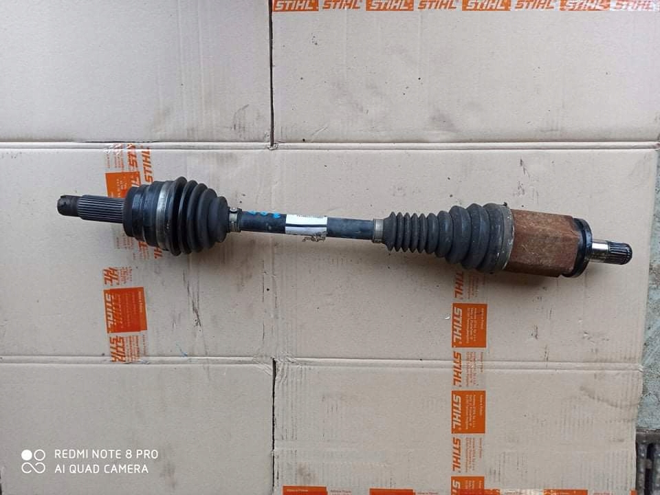 фото №1, Привідний вал ліва перед bmw x6 e71 3.0 d 759691102