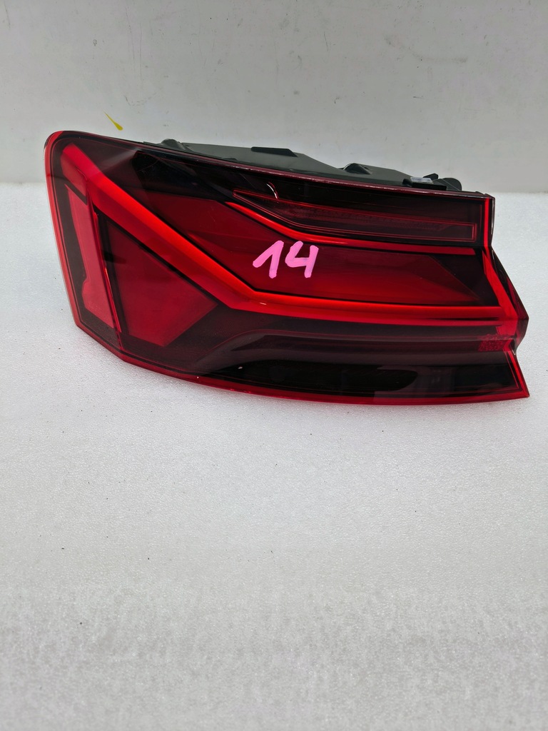 фото №1, Audi a5 b9 f5 8w6 rs5 лампа ліва задня matrix led 8w6945091aa