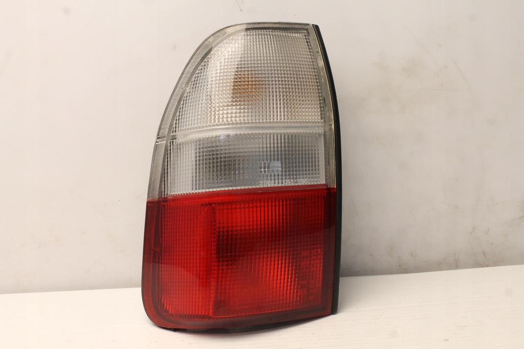 фото №1, Лампа задня лівий задня mitsubishi l200 warrior 2005