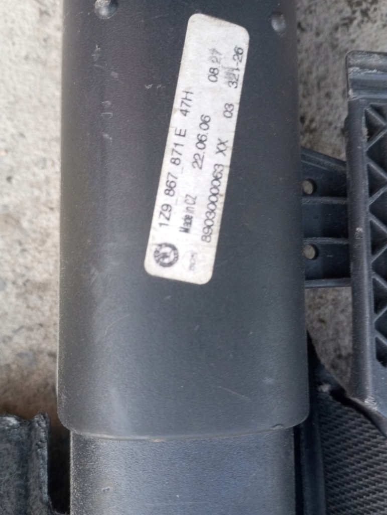 фото №5, Skoda octavia ii шторка багажника 1z9867871e