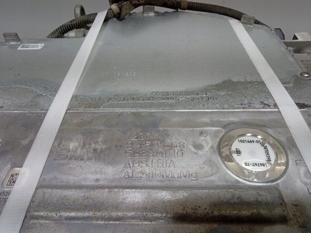 фото №9, Bmw ix i20 двигун електричний задній 5a46c64 105kwh 385km