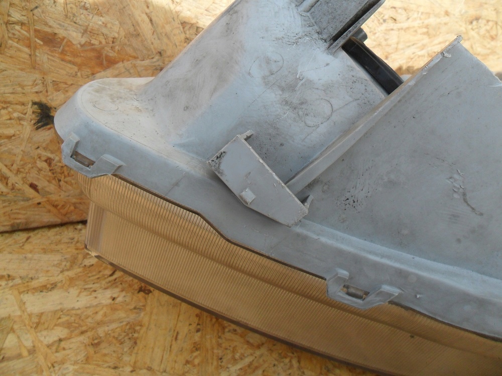 фото №11, Toyota corolla verso e12j 2002- фара правый