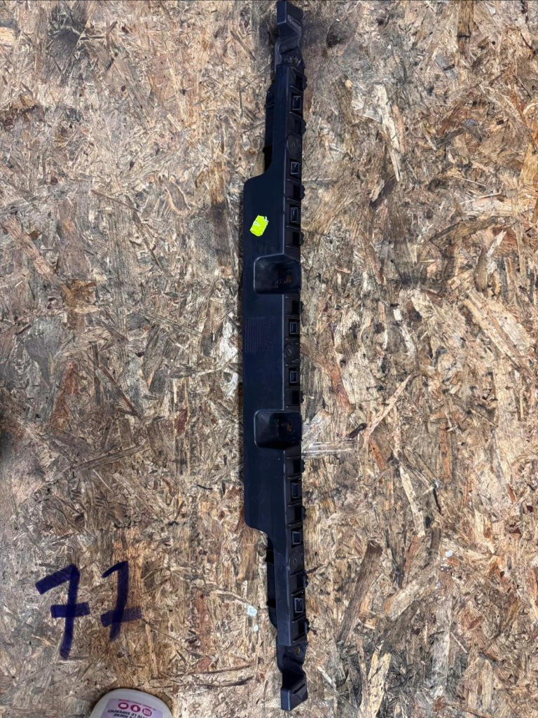 фото №1, Направляющая pod бампер задний renault captur ii 2020–2023