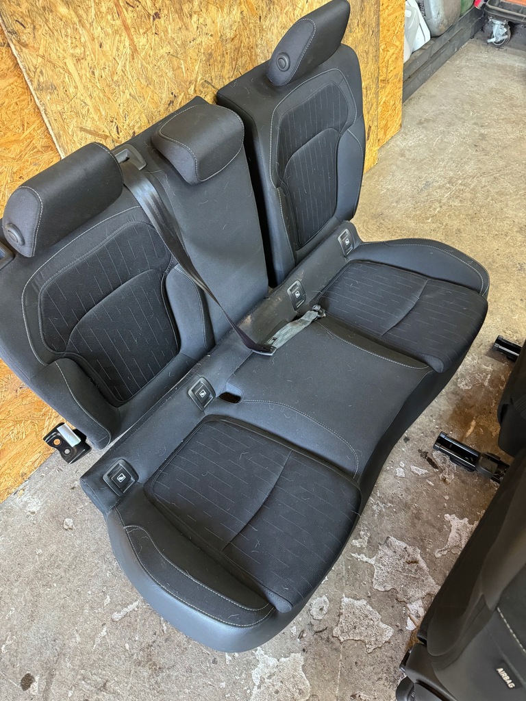 фото №8, Сиденье сиденья заднее сиденье обшивки renault megane iv комплект