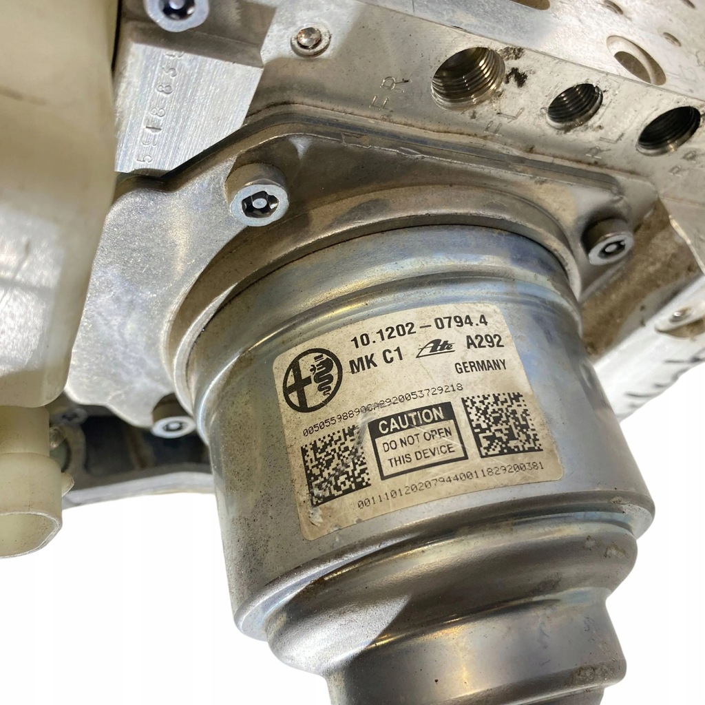 фото №11, Alfa romeo stelvio 2019 насоса тормозные