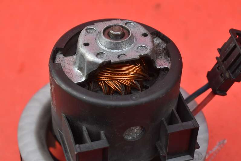 фото №6, Повітродувка повітря обдув eu volvo v60 12r