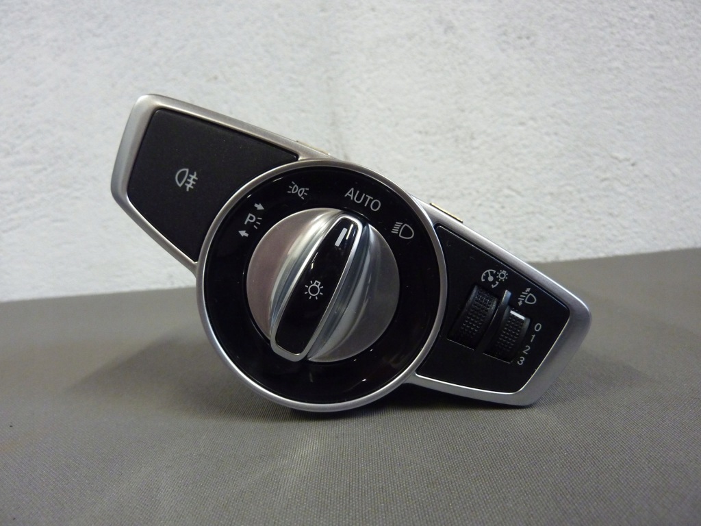 фото №1, Mercedes e-klasa w213 выключатель переключатель света a2139053103 новый orygina