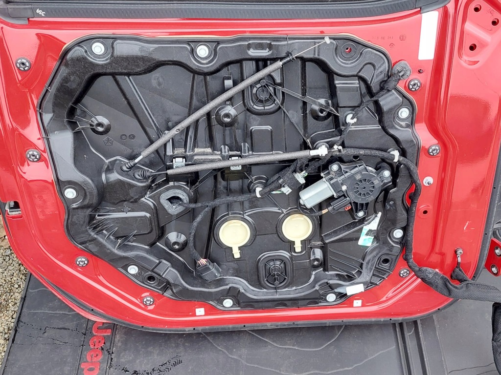 фото №6, Дверь передние левая jeep wrangler jl gladiator 68281911ao