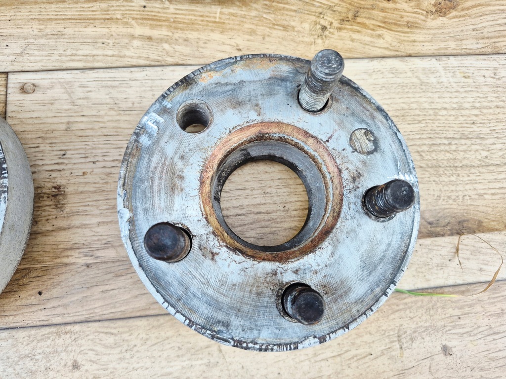 фото №6, Audi a3 8l проставка колеса golf 4 5x100