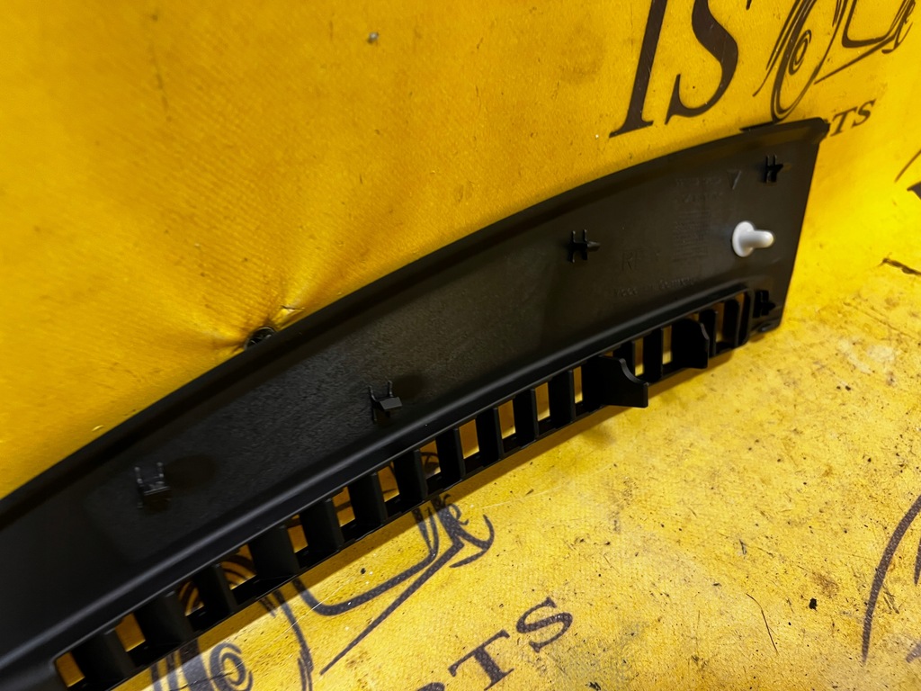 фото №14, Жабо правое бежевые porsche 911 991 gts lift