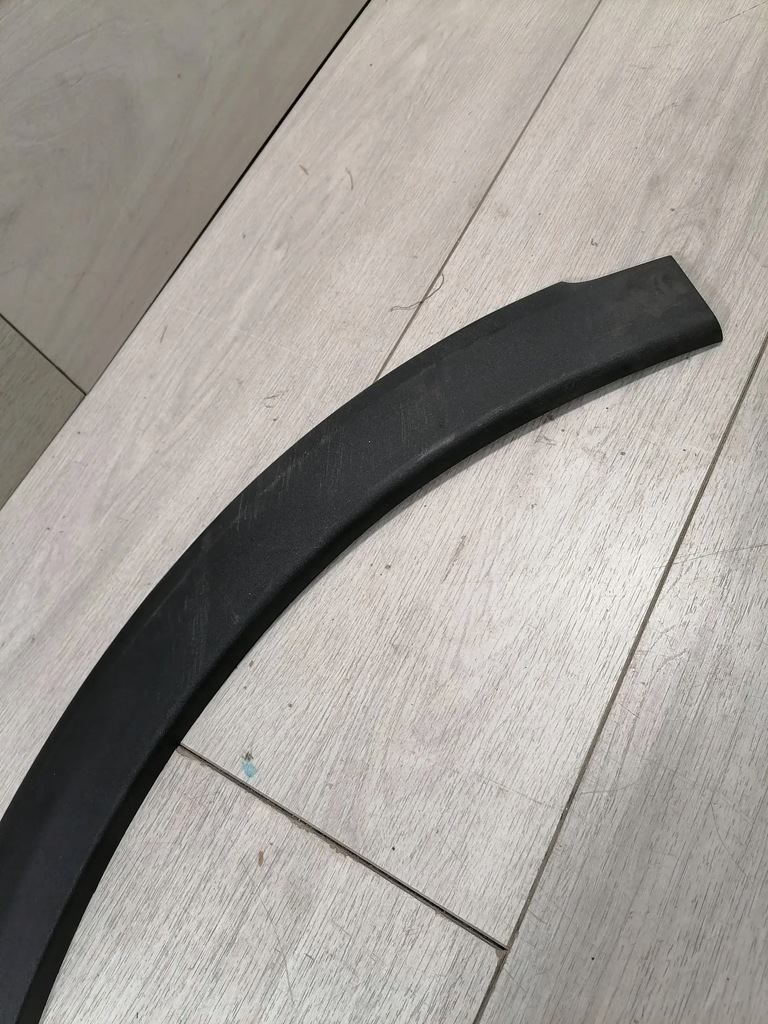 фото №5, Taycan молдинг крила лівий задня 9j0854731
