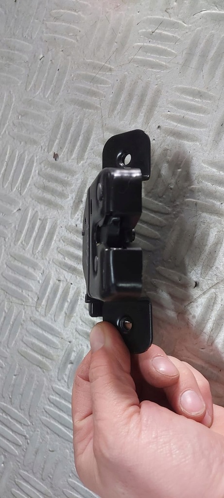 фото №6, Замок крышки багажника renault clio v hb captur ii