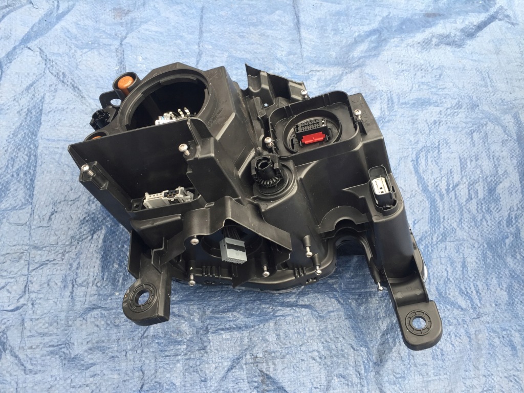 Jeep grand cherokee wk2 14 15 фара ксенон non afs некерована європа nr 103 Недорого