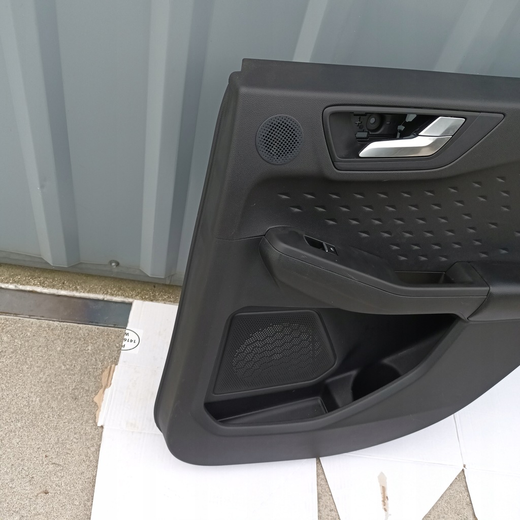 фото №11, Ford escape 20- обшивки дверь задняя левый правый usa