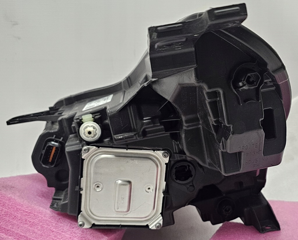 фото №10, Kpl фара full led правый renault captur ii 2