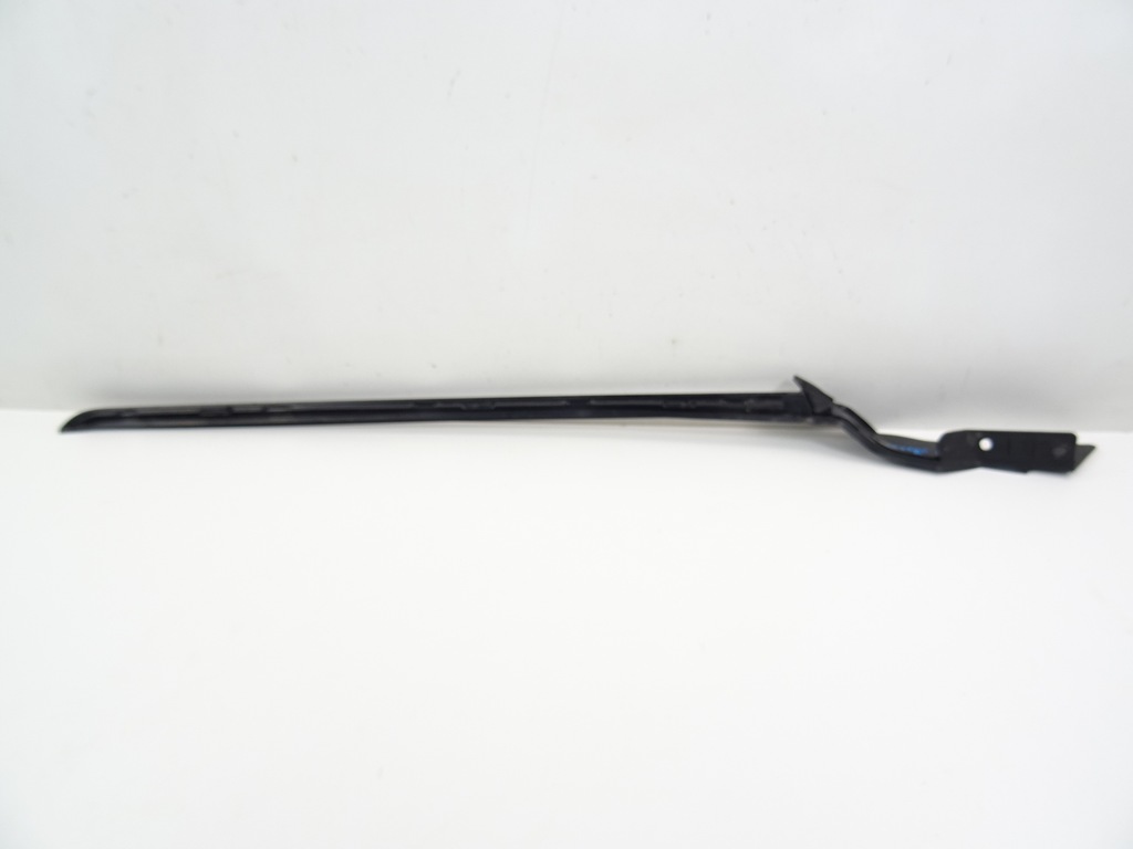 фото №7, Lexus ux молдинг уплотнитель стекло лобовое правая 2018-