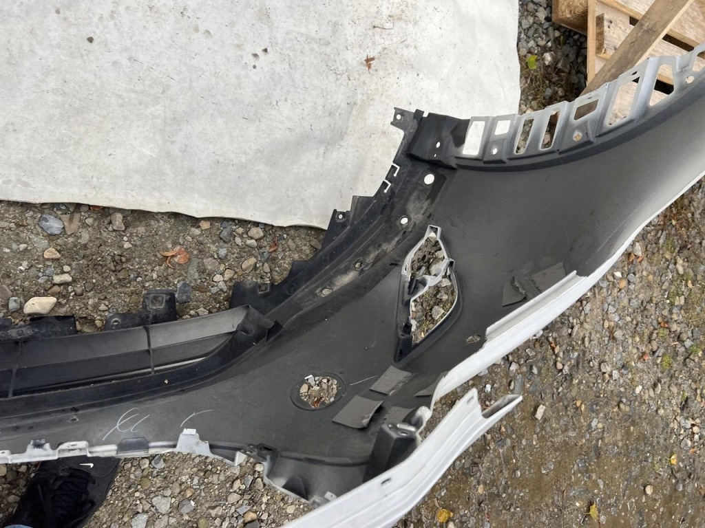 Купити Бампер перед mazda cx 3 15-