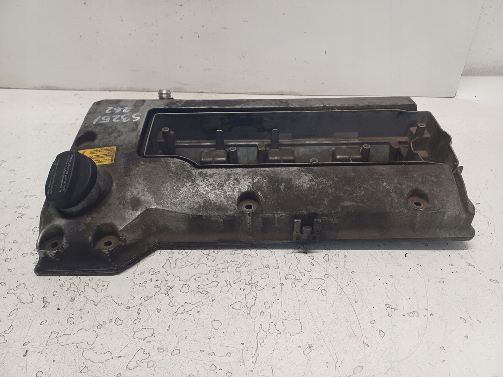 фото №5, Mercedes vito 2.3b w638- крышка клапанов a1110101030