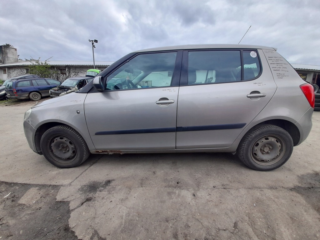 фото №12, Skoda fabia ii крила лівий перед передній lf8h 9202