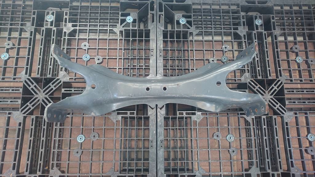 фото №1, Scania r s xpi dc13 euro поперечина кронштейн балка рамы 2122475