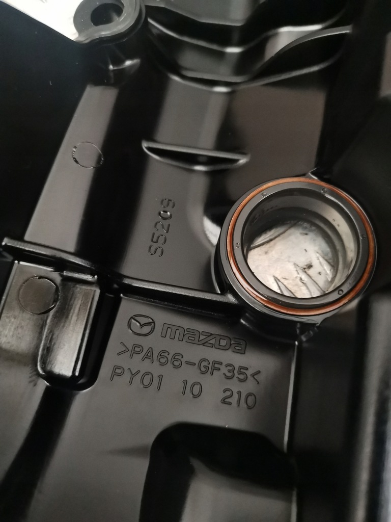 фото №8, Mazda 3 iv bp 2019 usa sedan крышка клапанов 2.5 бензин датчик щуп