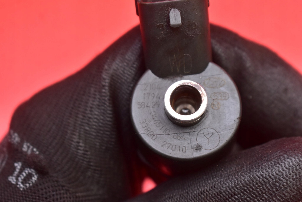 фото №10, Інжектор форсунка 3380027010 kia carens 2 ii 2.0 crdi 111 km 02-06