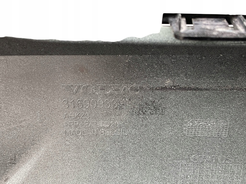 фото №16, Бампер, решітка радіатора, решітка радіатора, ґрати volvo xc-40 lift 405.