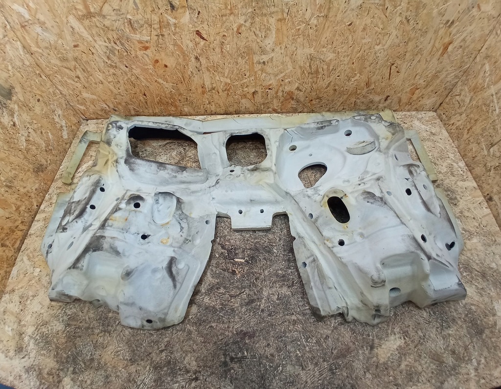 фото №6, Шумоизоляция стены перегородки volvo xc90 ii eu