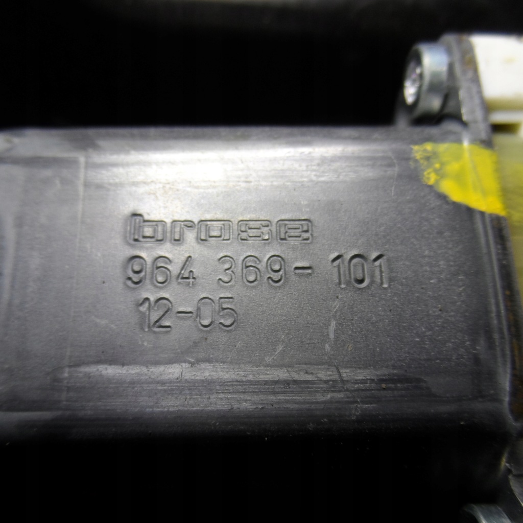 фото №13, Подъемник стекло левый задняя ручка fiat freemont 12r