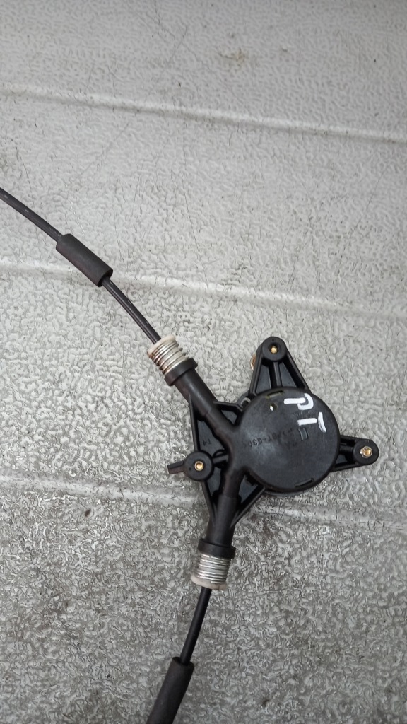 фото №2, Подъемник правый задняя mazda 5 06r 2.0crd