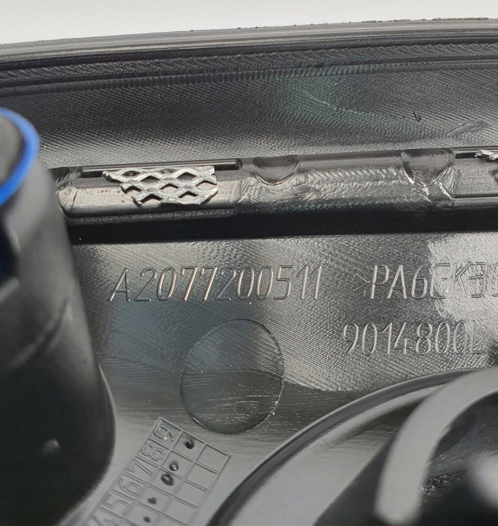 Трикутник захист дзеркало ліва mercedes w207 harman в Україні