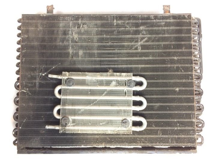 фото №1, Конденсатор кондиціонера bmw 525 bmw